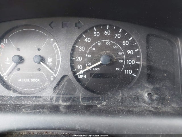 2001 Toyota COROLLA CE photo 7
