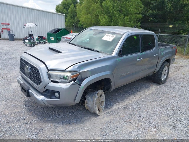 2018 Toyota TACOMA TRD SPORT — фото 2