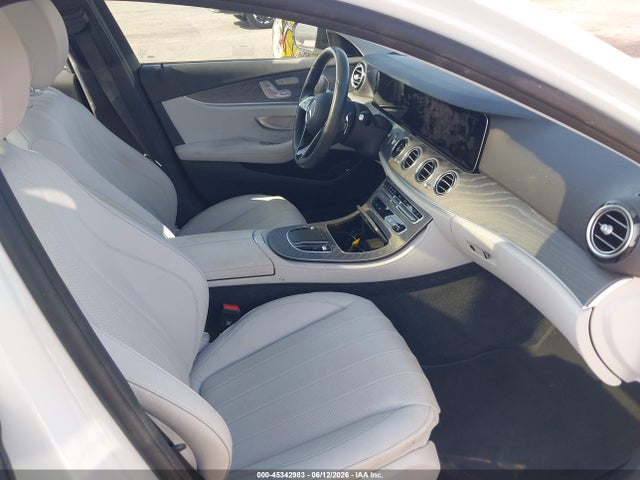 2023 Mercedes-BENZ E 350 照片 5