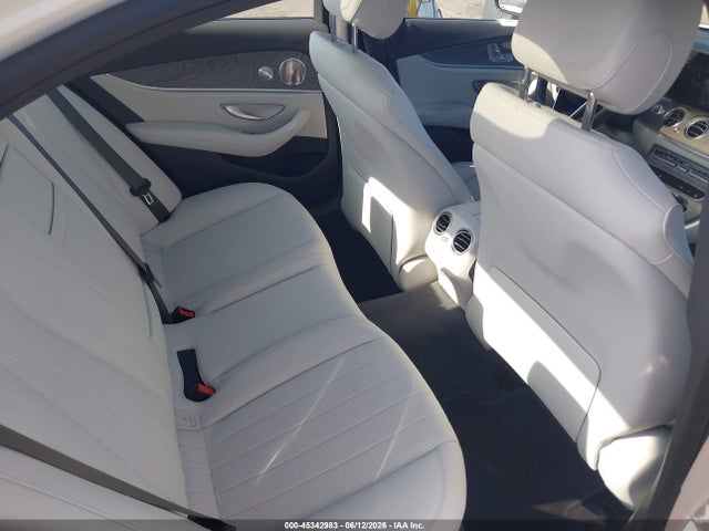 2023 Mercedes-BENZ E 350 照片 8