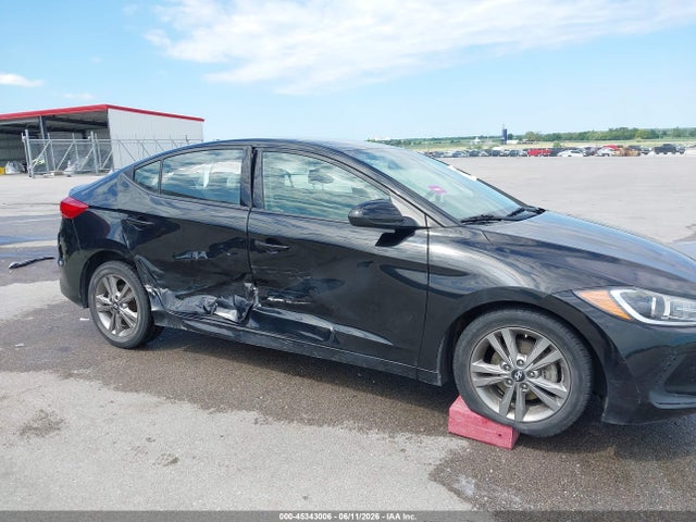 2018 Hyundai ELANTRA SEL — фото 6