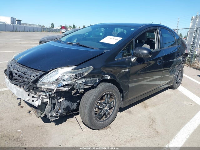 2013 Toyota PRIUS TWO — фото 2