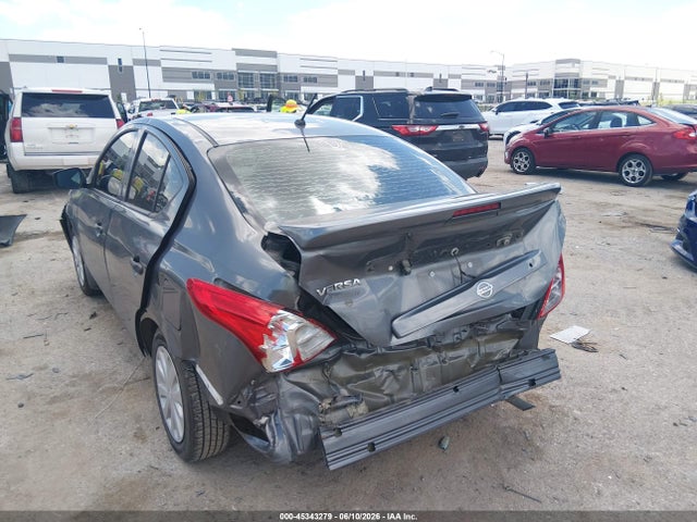 2019 Nissan VERSA 1.6 S+ 缩略图 3