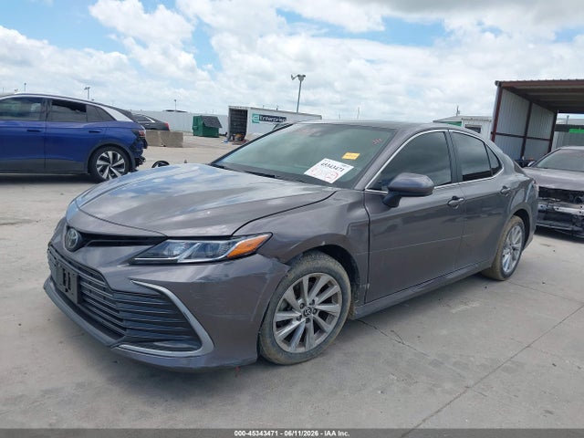 2023 Toyota CAMRY LE 照片 2