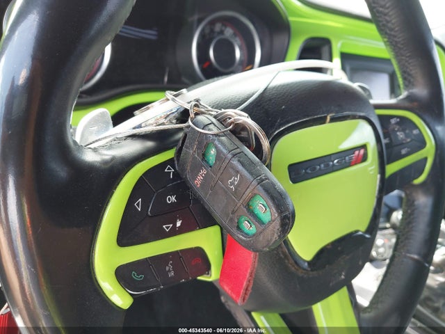 2015 Dodge CHALLENGER SXT 缩略图 11