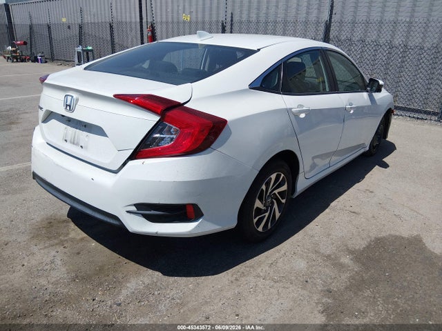 2018 Honda CIVIC EX — фото 4
