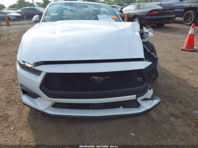 صورة 6 لـ 2026 FORD MUSTANG ECOBOOST PREMIUM