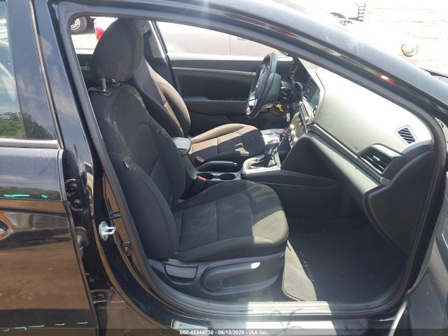 صورة 5 لـ 2020 Hyundai ELANTRA SEL