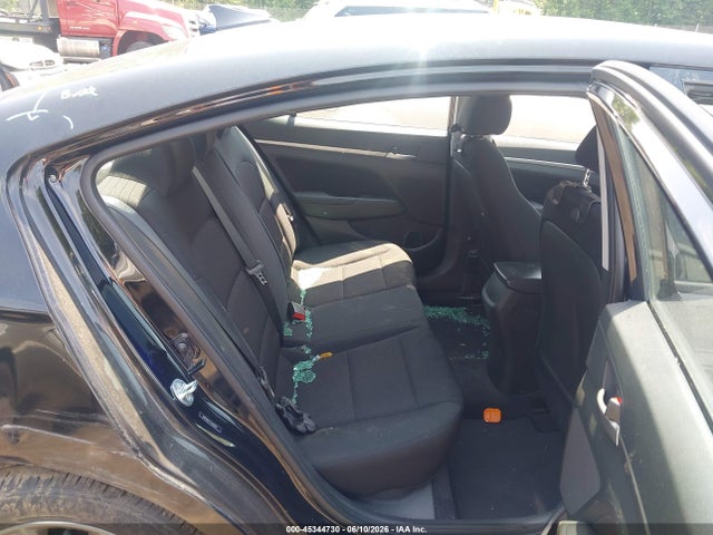 صورة 8 لـ 2020 Hyundai ELANTRA SEL