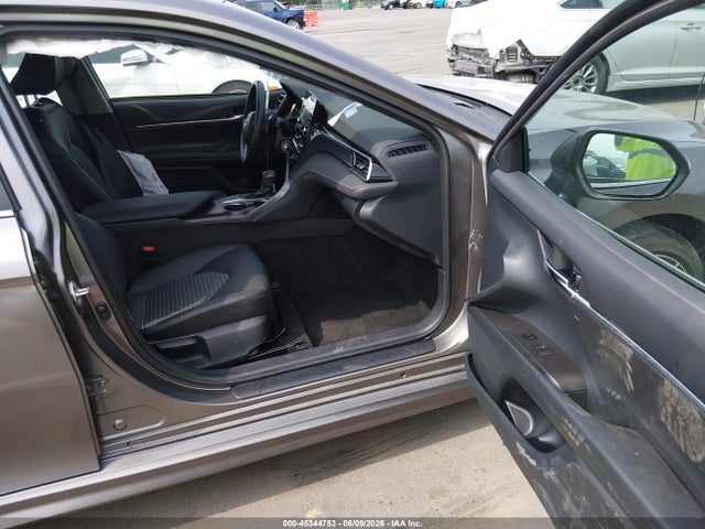 صورة 5 لـ 2024 Toyota CAMRY SE