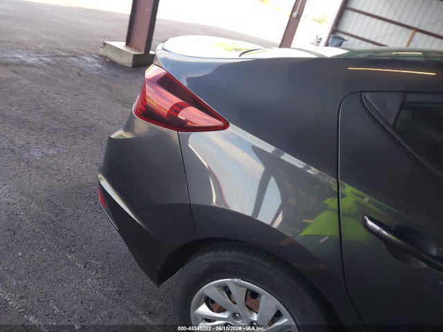 2020 Hyundai ELANTRA SE thumbnail 13