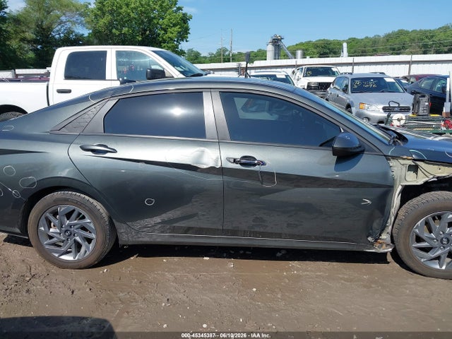 صورة مصغرة 14 لـ 2024 Hyundai ELANTRA SEL