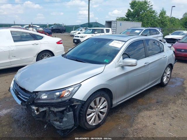 2015 Honda ACCORD EX-L photo 2