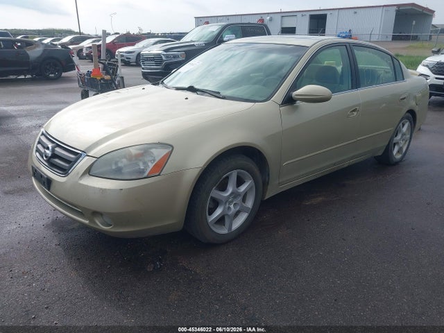 2002 Nissan ALTIMA 3.5 SE — фото 2