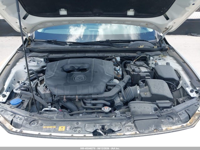 صورة 10 لـ 2024 Mazda MAZDA3 2.5 S
