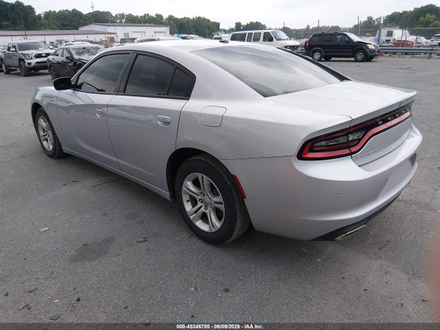 صورة 3 لـ 2020 Dodge CHARGER SXT RWD