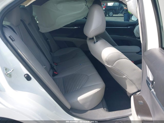 صورة 8 لـ 2022 Toyota CAMRY SE