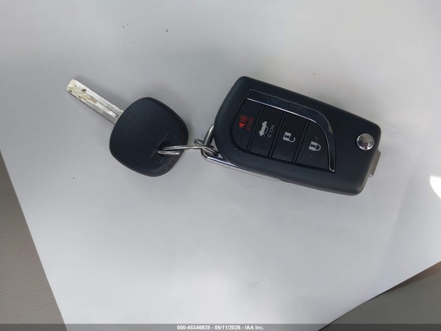 2021 TOYOTA COROLLA SE 11