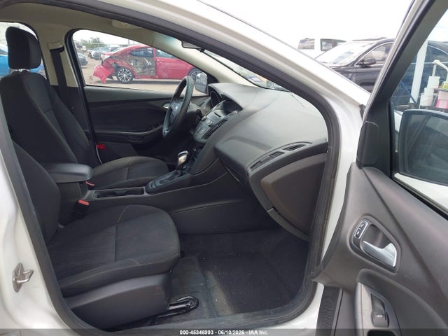 2016 FORD FOCUS SE 照片 5