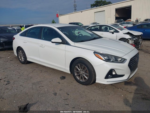 2018 HYUNDAI SONATA SE