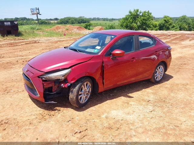 2018 Toyota YARIS IA — фото 2