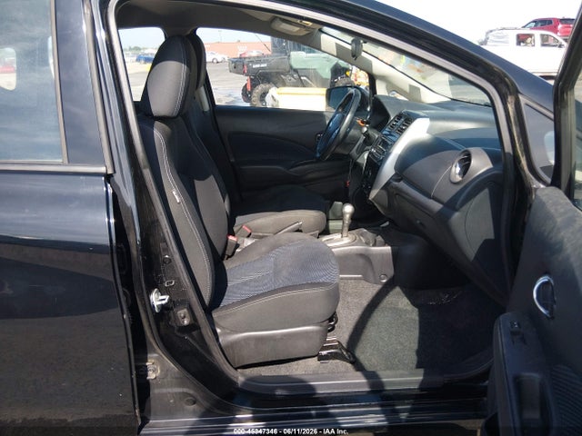 2015 Nissan VERSA NOTE SV photo 5