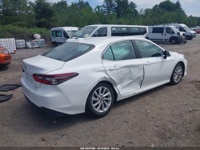 2024 Toyota CAMRY LE 照片 4