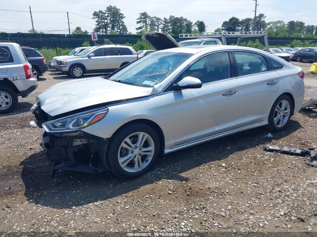 صورة 2 لـ 2018 Hyundai SONATA SPORT