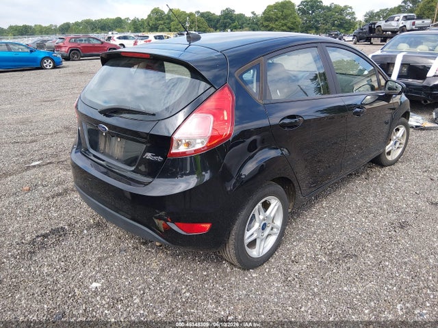2019 FORD FIESTA SE — фото 4