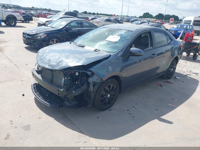 2015 Toyota COROLLA LE 照片 2