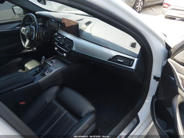 صورة 5 لـ 2019 BMW 540I XDRIVE
