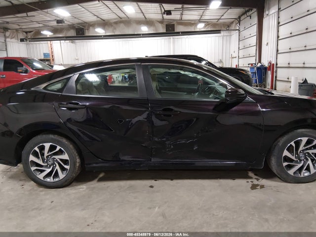 صورة 6 لـ 2016 Honda CIVIC EX