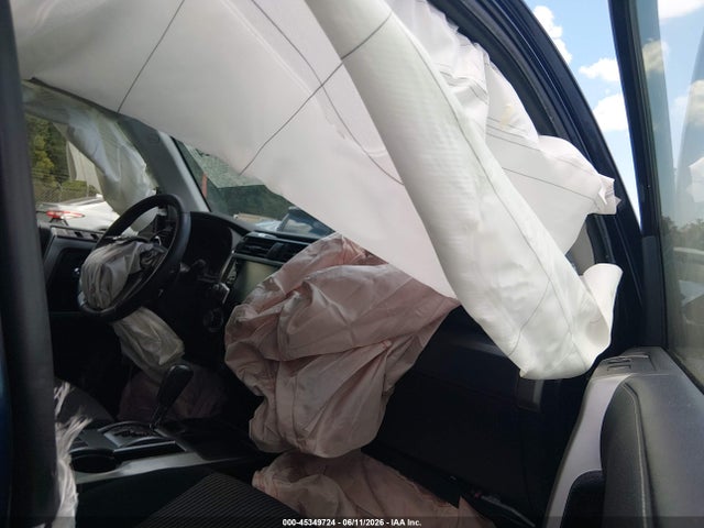 2023 TOYOTA 4RUNNER SR5 5