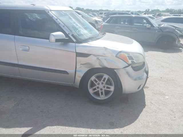 2010 KIA SOUL + — фото 1