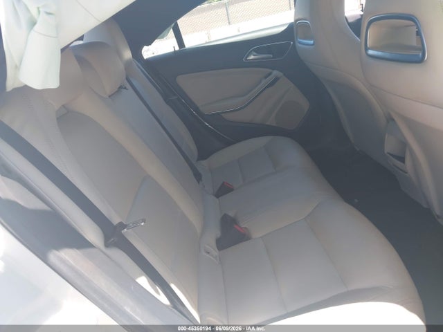 2014 Mercedes-BENZ CLA thumbnail 8