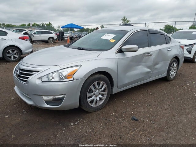 2015 Nissan ALTIMA 2.5/2.5 S/2.5 SL/2.5 SV 照片 2