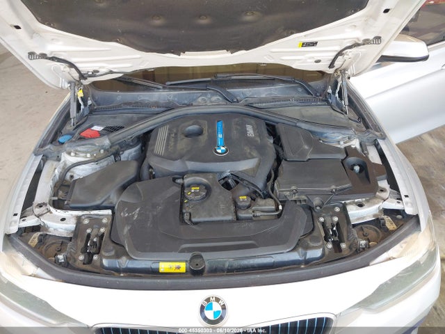 2017 BMW 330E IPERFORMANCE 照片 10