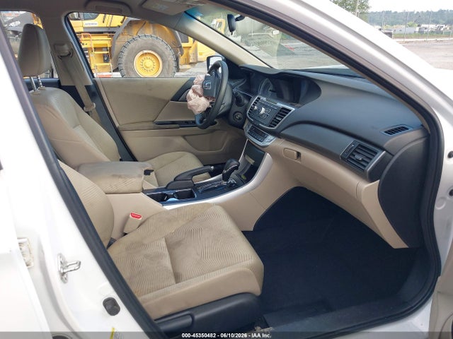 2014 Honda ACCORD LX — фото 5
