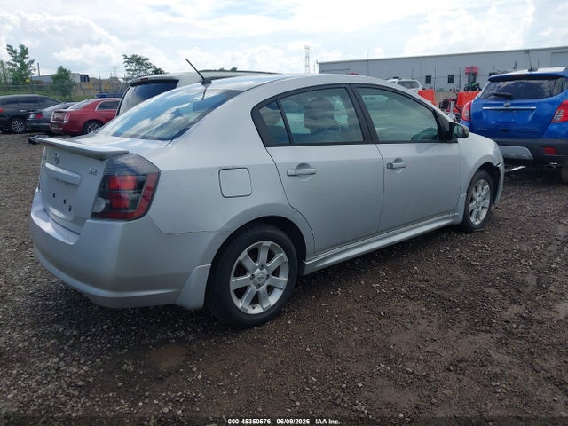 صورة 4 لـ 2011 Nissan SENTRA 2.0SR