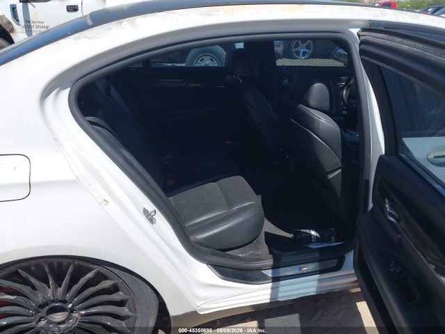 2012 BMW 750LI 照片 8