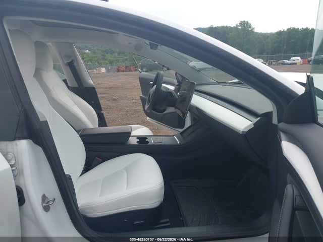 صورة 5 لـ 2022 Tesla MODEL 3 LONG RANGE DUAL MOTOR ALL-WHEEL DRIVE