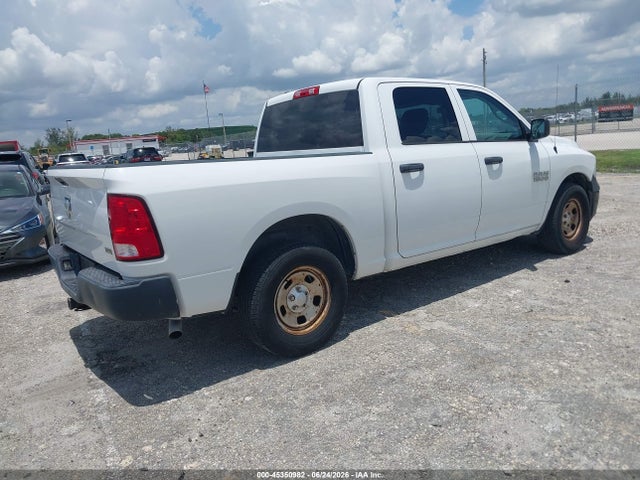 صورة 4 لـ 2017 RAM 1500 TRADESMAN 4X2 5'7 BOX