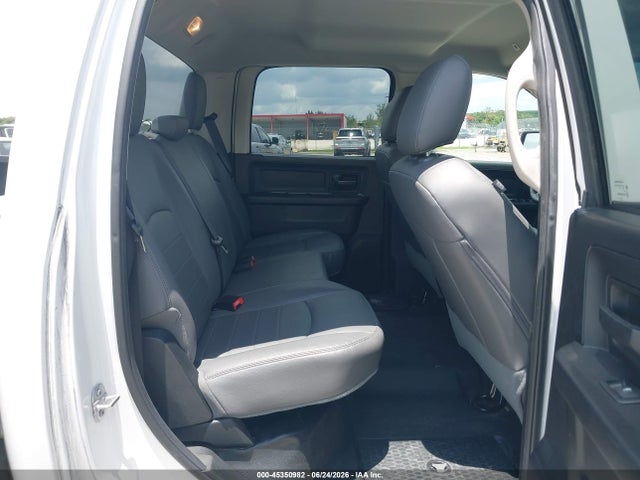 صورة 8 لـ 2017 RAM 1500 TRADESMAN 4X2 5'7 BOX