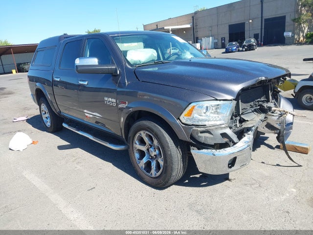 2018 RAM 1500 LARAMIE 4X4 5'7 BOX 照片 1