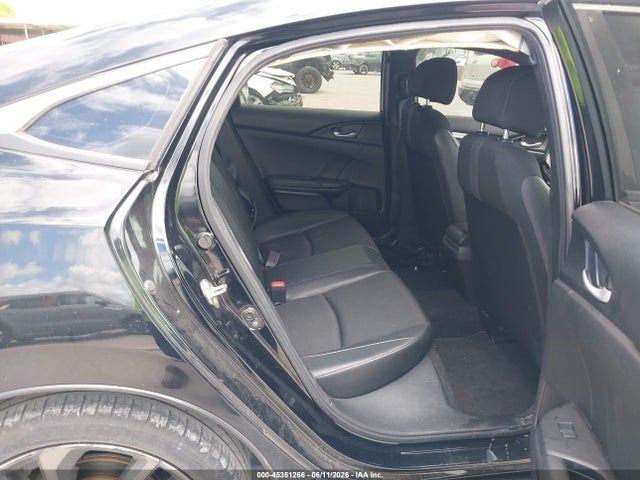 2019 HONDA CIVIC SPORT 8