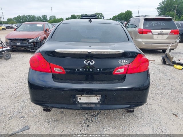 2013 Infiniti G37X — миниатюра 16
