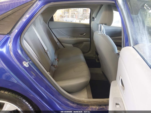 2021 Hyundai ELANTRA SE photo 8
