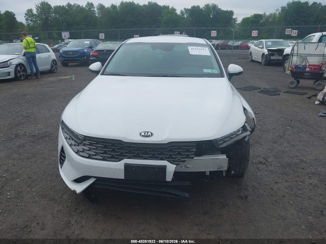 2021 KIA K5 LXS photo 13