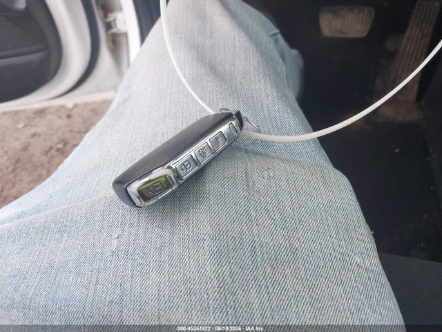 2021 KIA K5 LXS photo 11