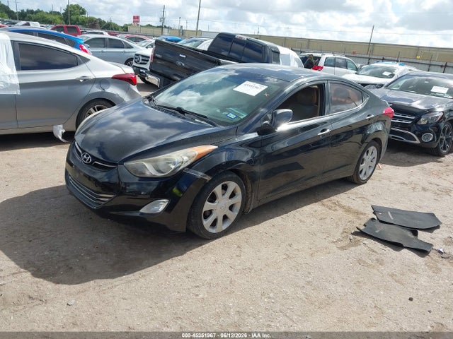 صورة 2 لـ 2013 Hyundai ELANTRA LIMITED